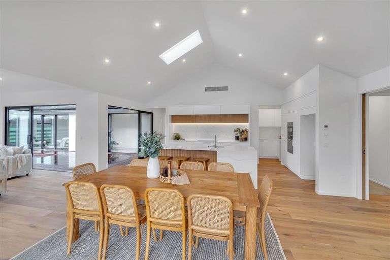 Photo of property in 23 Frank Ernest Crescent, Prebbleton, 7676