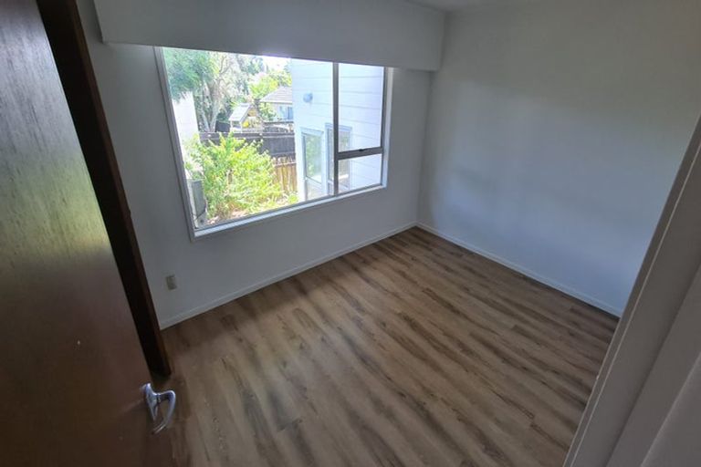 Photo of property in 28 Glynnbrooke Street, Te Atatu South, Auckland, 0610
