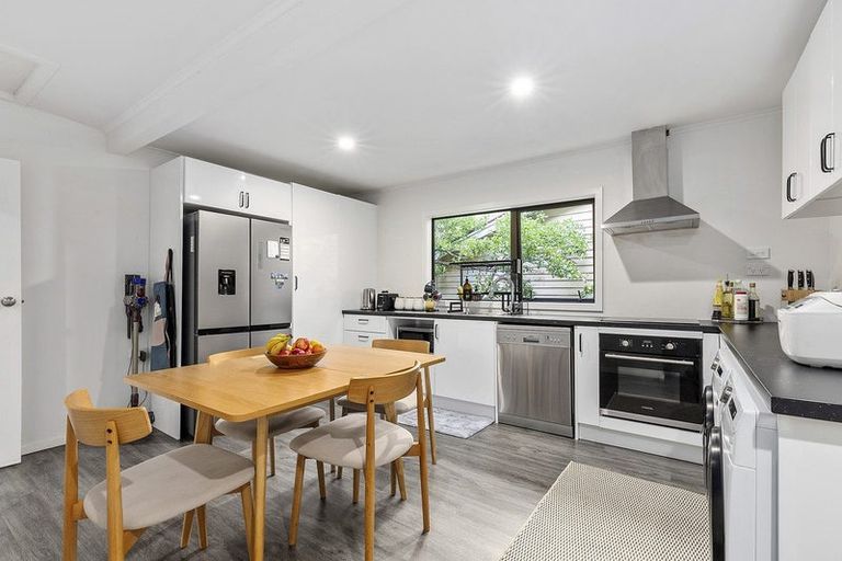 Photo of property in 58 Cluny Road, Plimmerton, Porirua, 5026