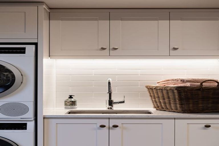 Photo of property in 5 Brianna Place, Karaka, 2113