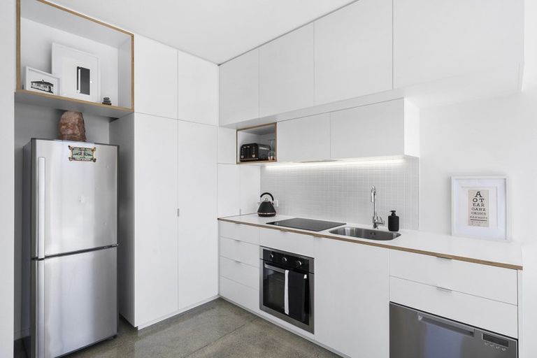 Photo of property in 439d Jackson Street, Petone, Lower Hutt, 5012