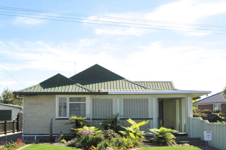 Photo of property in 45 Vancouver Crescent, Wainoni, Christchurch, 8061