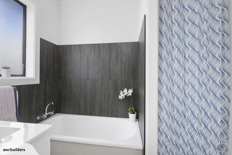 Photo of property in 12 Blankney Street, Hornby, Christchurch, 8042