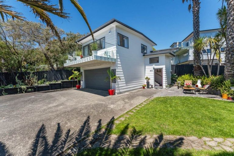 Photo of property in 120a Awaruku Road, Torbay, Auckland, 0630