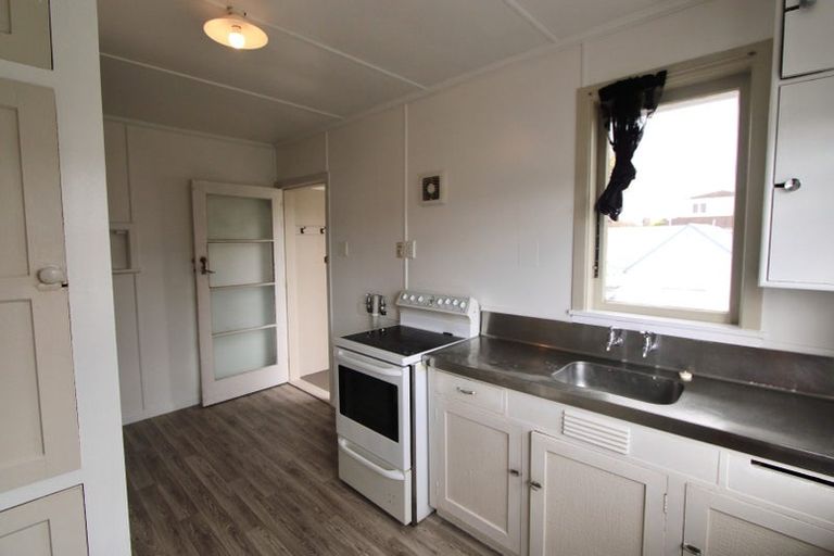 Photo of property in 4/23 Bulteel Street, New Plymouth, 4310