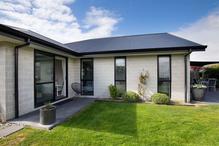 Photo of property in 28 Olds Crescent, Cromwell, 9310
