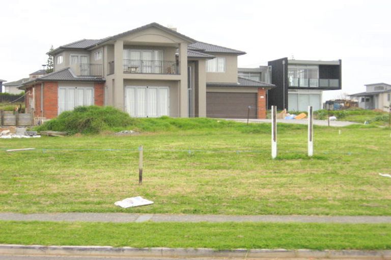 Photo of property in 57 Compass Way, Half Moon Bay, Auckland, 2012
