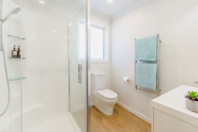 Photo of property in 84 Mazengarb Road, Paraparaumu Beach, Paraparaumu, 5032