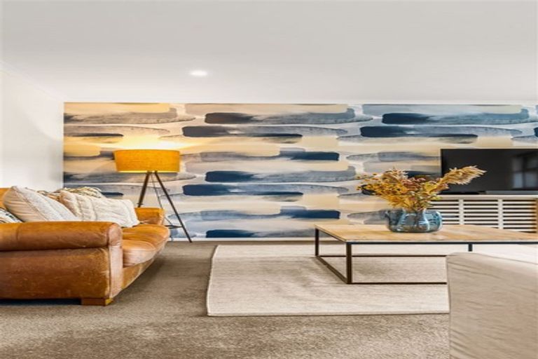 Photo of property in 46 Kaipara Portage Road, Riverhead, 0820