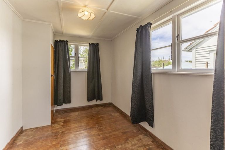 Photo of property in 69 Racecourse Road, Waipukurau, 4200