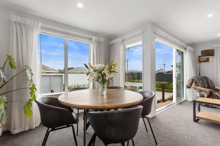 Photo of property in 55 Vivian Street, Burwood, Christchurch, 8083