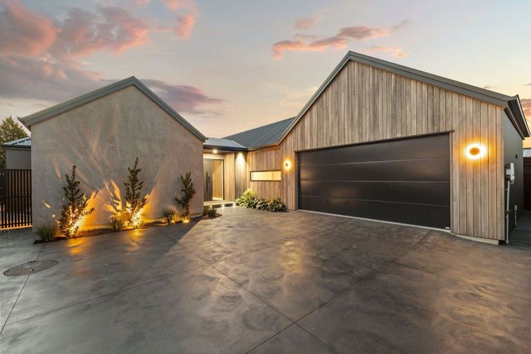 Photo of property in 32 Walter Case Drive, Harewood, Christchurch, 8051