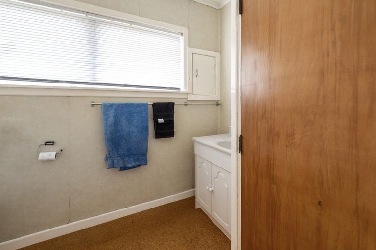 Photo of property in 16 Rokino Road, Taupo, 3330