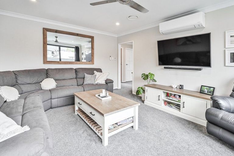 Photo of property in 402 Awatea Street, Akina, Hastings, 4122