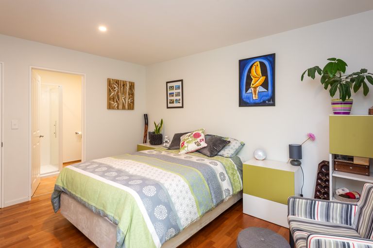Photo of property in 101a Edgeware Road, St Albans, Christchurch, 8014