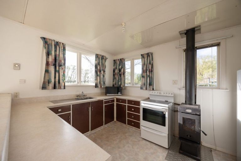 Photo of property in 582 Milson Line, Newbury, Palmerston North, 4478