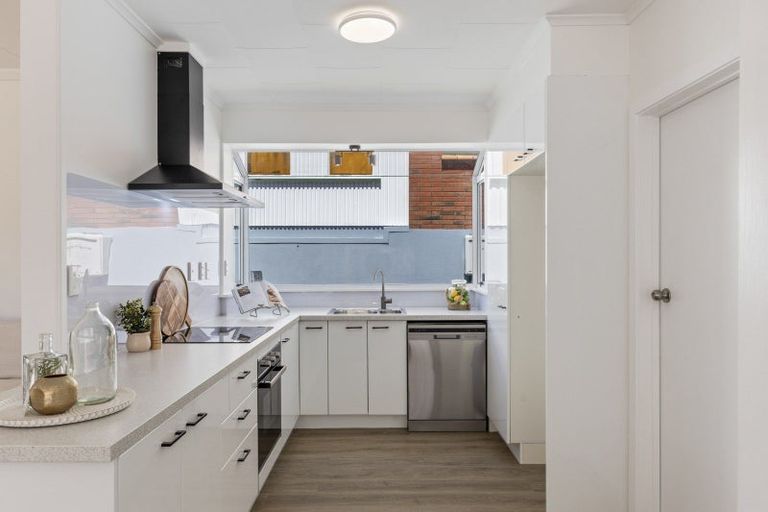 Photo of property in 84 Mill Road, Lower Vogeltown, New Plymouth, 4310