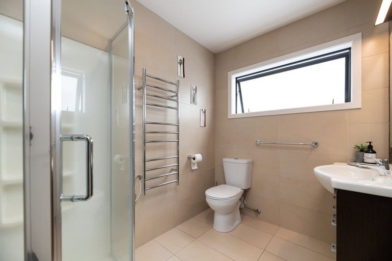 Photo of property in 125b Oceanbeach Road, Mount Maunganui, 3116