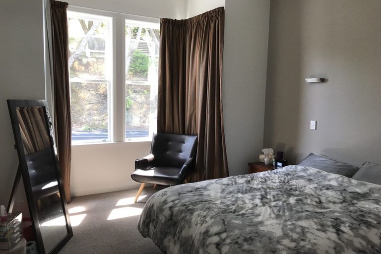 Photo of property in 147 Tasman Street, Mount Cook, Wellington, 6021