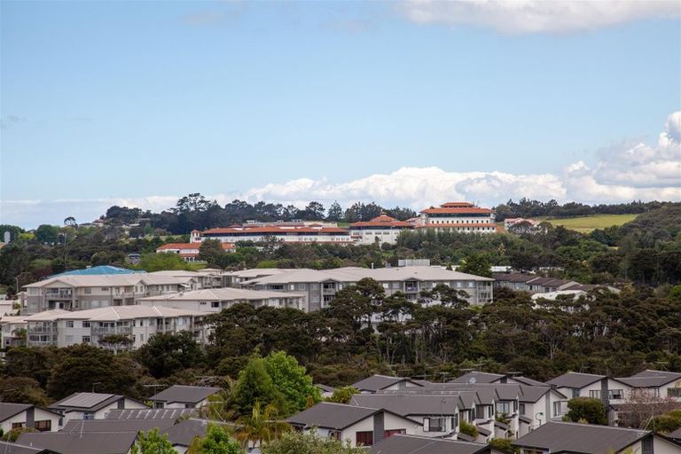 Photo of property in 10/9 Georgia Terrace, Albany, Auckland, 0632