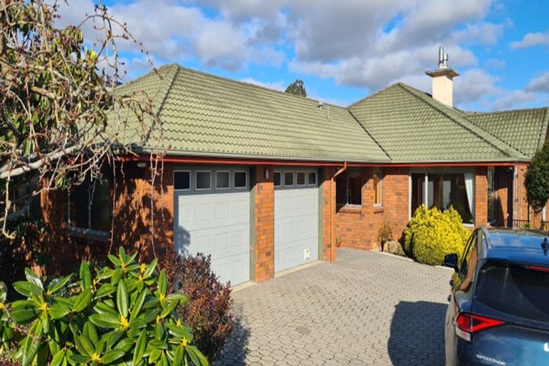 Photo of property in 6 Chatham Street, Waihola, Milton, 9073