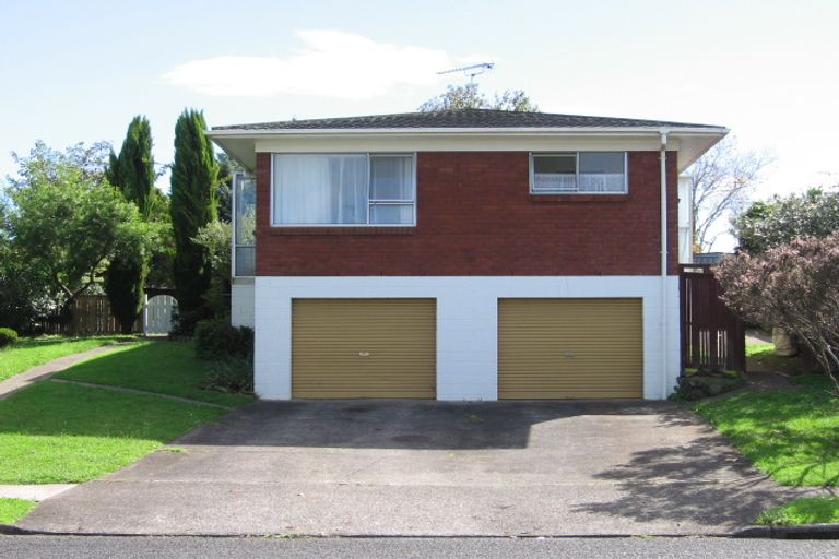 Photo of property in 1/60 Stanniland Street, Sunnyhills, Auckland, 2010