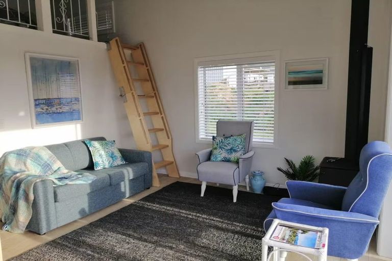 Photo of property in 75 Richmond Road, Pohara, Takaka, 7183