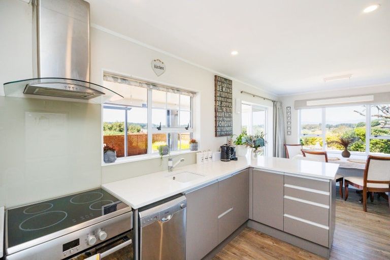 Photo of property in 33 Victoria Street, Foxton, 4814
