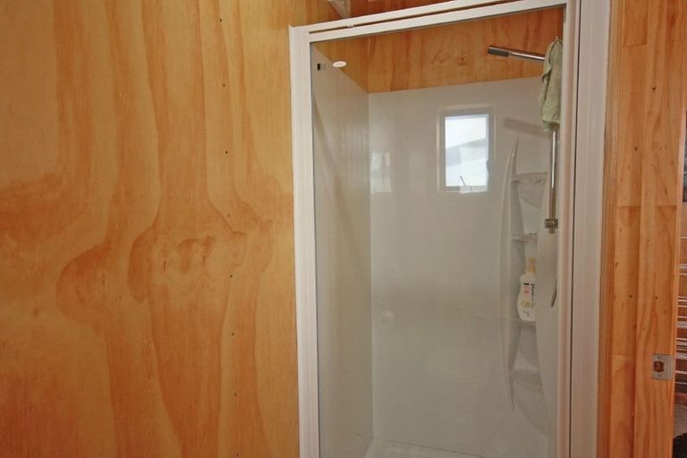 Photo of property in 105 Hampton Road, Whangamata, 3620