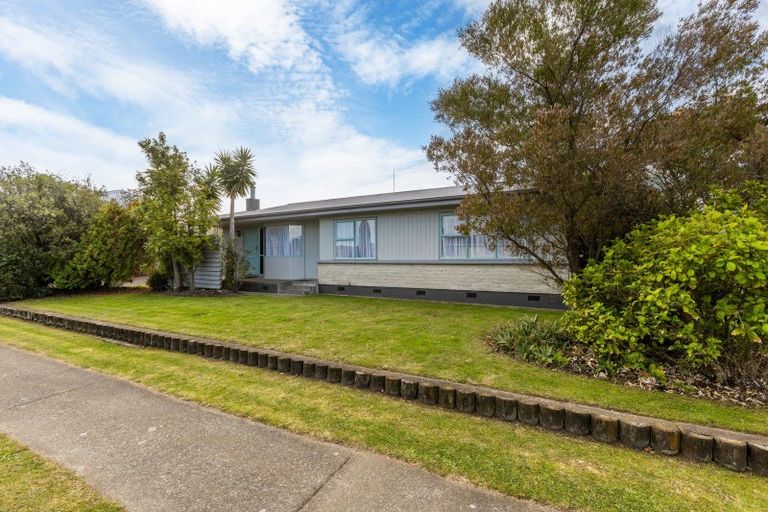 Photo of property in 42 Norfolk Street, Tamatea, Napier, 4112