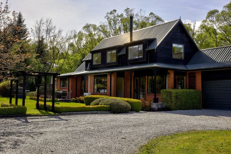 Photo of property in 353a Littles Road, Dalefield, Queenstown, 9371