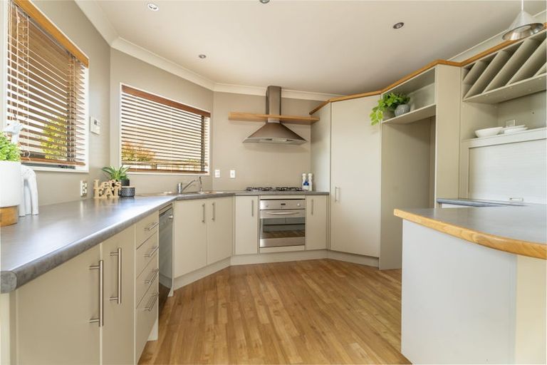 Photo of property in 12a Chippenham Grove, Churton Park, Wellington, 6037