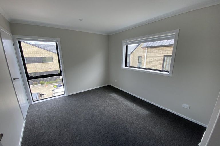 Photo of property in 9/125b Metcalfe Road, Ranui, Auckland, 0612
