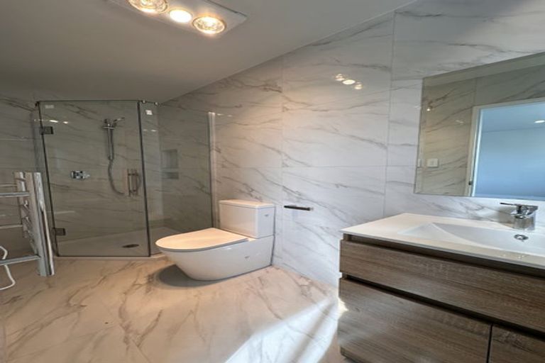 Photo of property in 3/2a Cambridge Road, Manurewa, Auckland, 2102