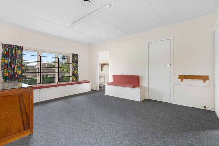 Photo of property in 49-a Mungavin Avenue, Ranui, Porirua, 5024