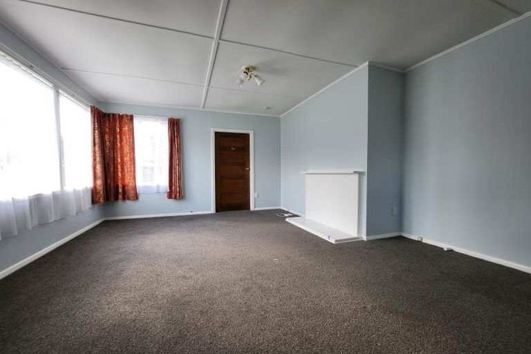 Photo of property in 17 Burcham Street, Taita, Lower Hutt, 5011