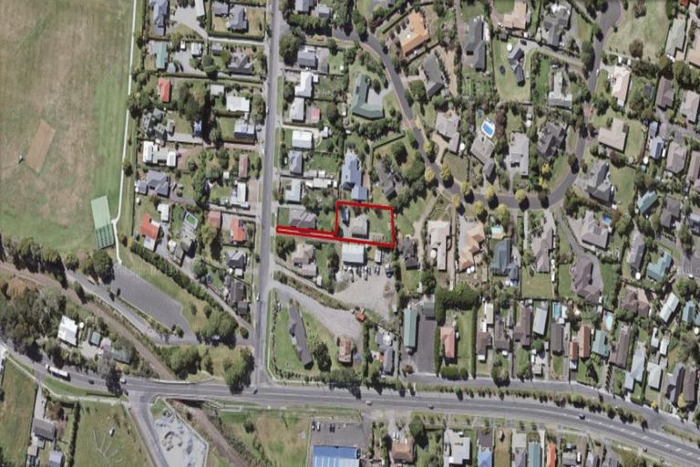 Photo of property in 7 Tapu Road, Huapai, Kumeu, 0810