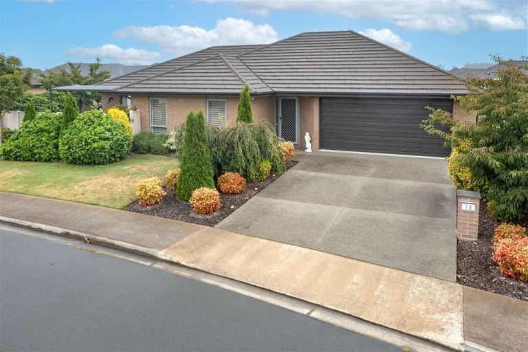 Photo of property in 18 Sincock Place, Kaiapoi, 7630