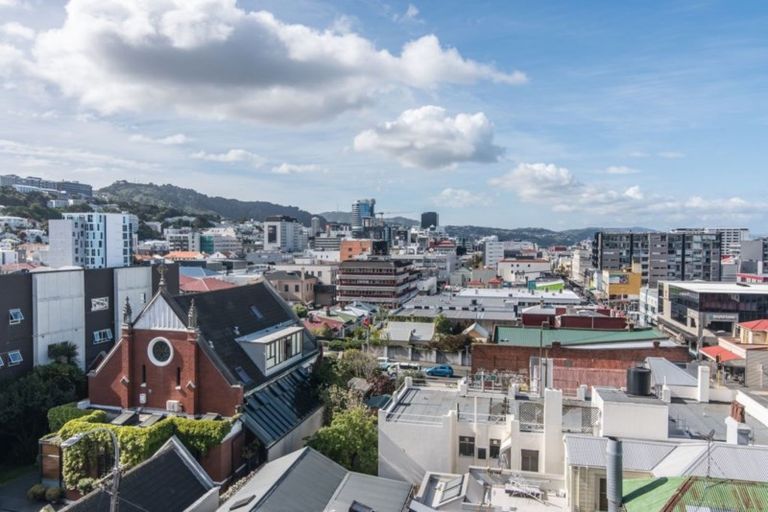 Photo of property in Qba Apartments, 4m/51 Webb Street, Mount Cook, Wellington, 6011