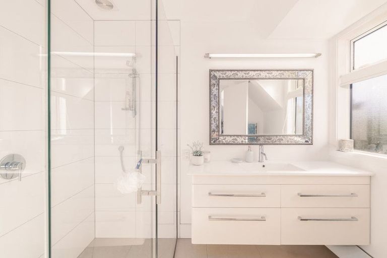 Photo of property in 10 Wakatu Avenue, Moncks Bay, Christchurch, 8081