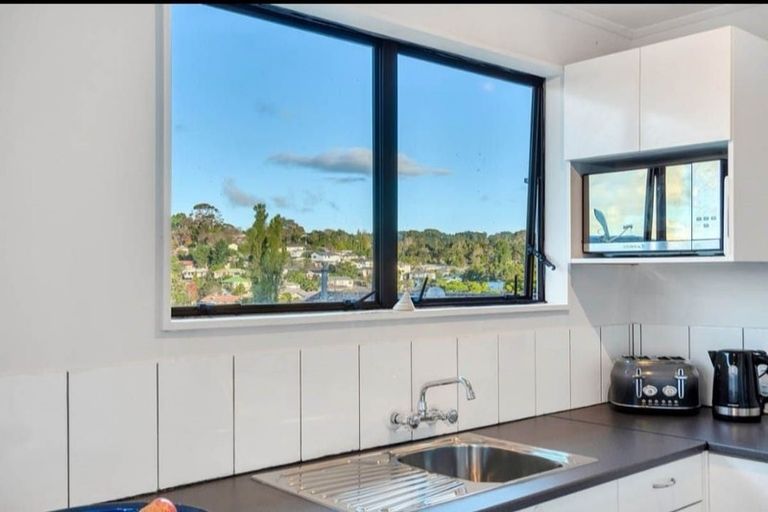 Photo of property in 206 Solar Road, Glen Eden, Auckland, 0602