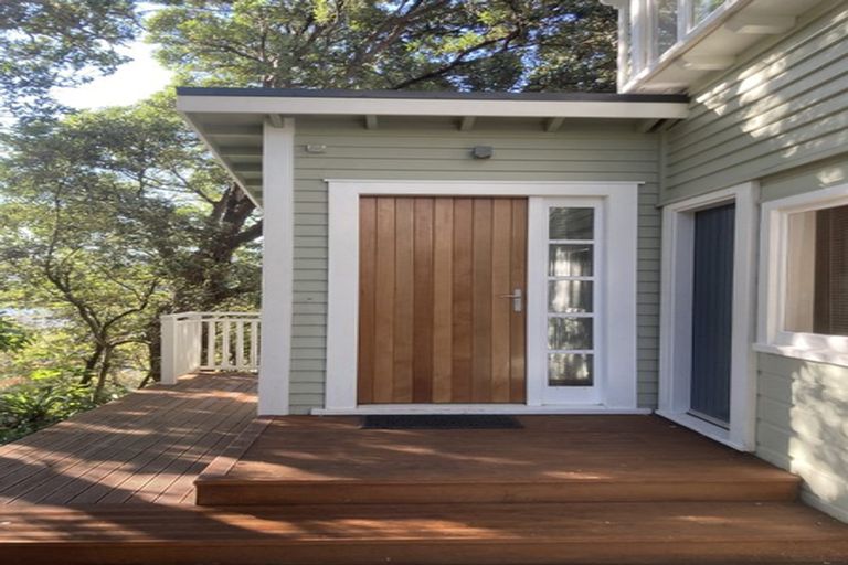 Photo of property in 63 Severn Street, Island Bay, Wellington, 6023