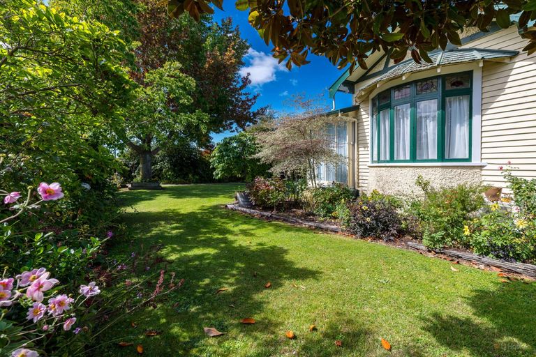 Photo of property in 17 Manse Street, Waimate, 7924