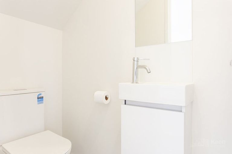 Photo of property in 8 Dorothy Thorpe Way, New Lynn, 0600