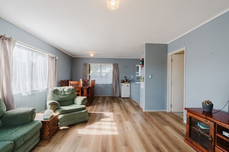 Photo of property in 39a Avalon Drive, Nawton, Hamilton, 3200