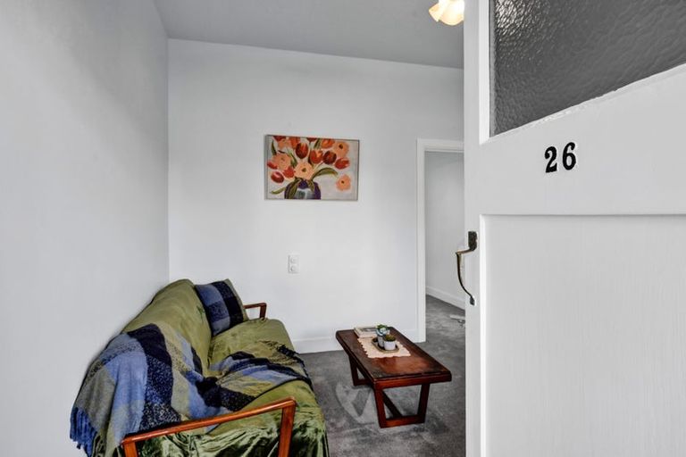 Photo of property in Devonport Apartments, 26/127 Saint Aubyn Street, New Plymouth, 4310