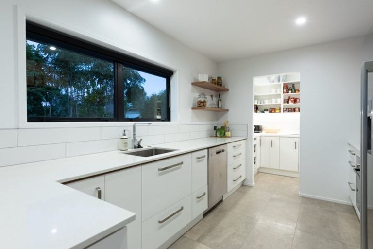 Photo of property in 82 Maungawhare Place, Otumoetai, Tauranga, 3110