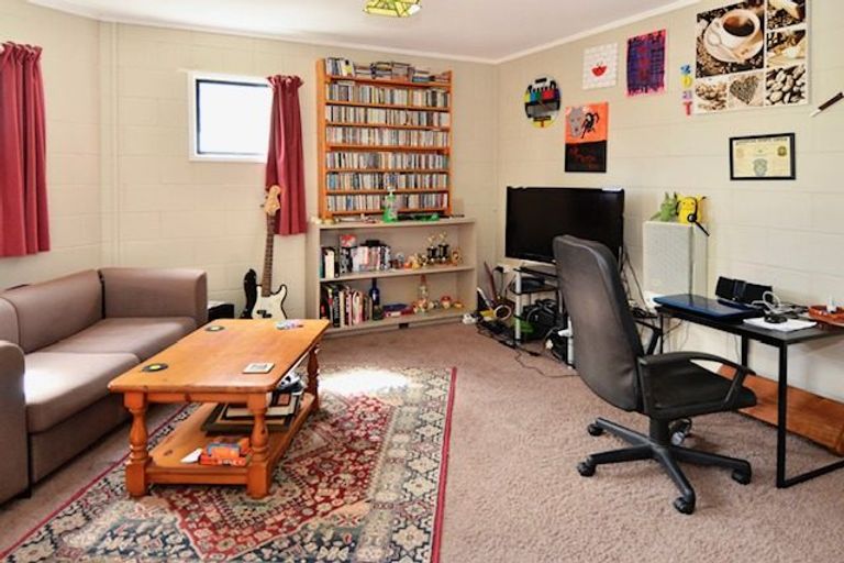 Photo of property in 1/94 Jutland Road, Hauraki, Auckland, 0622
