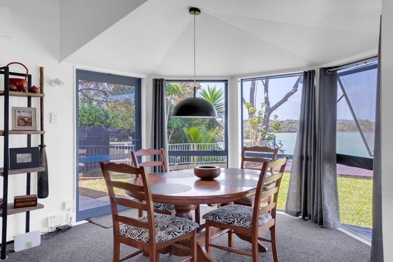 Photo of property in 6 Mara Kai Lane, Raglan, 3225