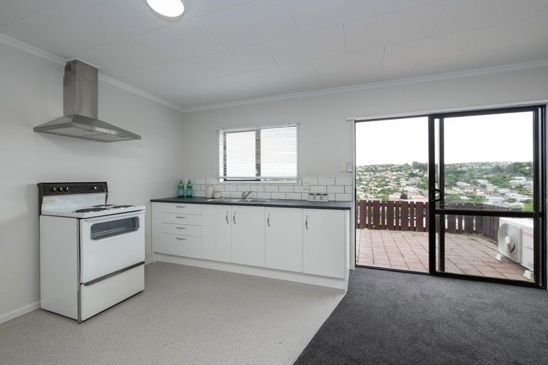 Photo of property in 64 Barnes Drive, Caversham, Dunedin, 9011